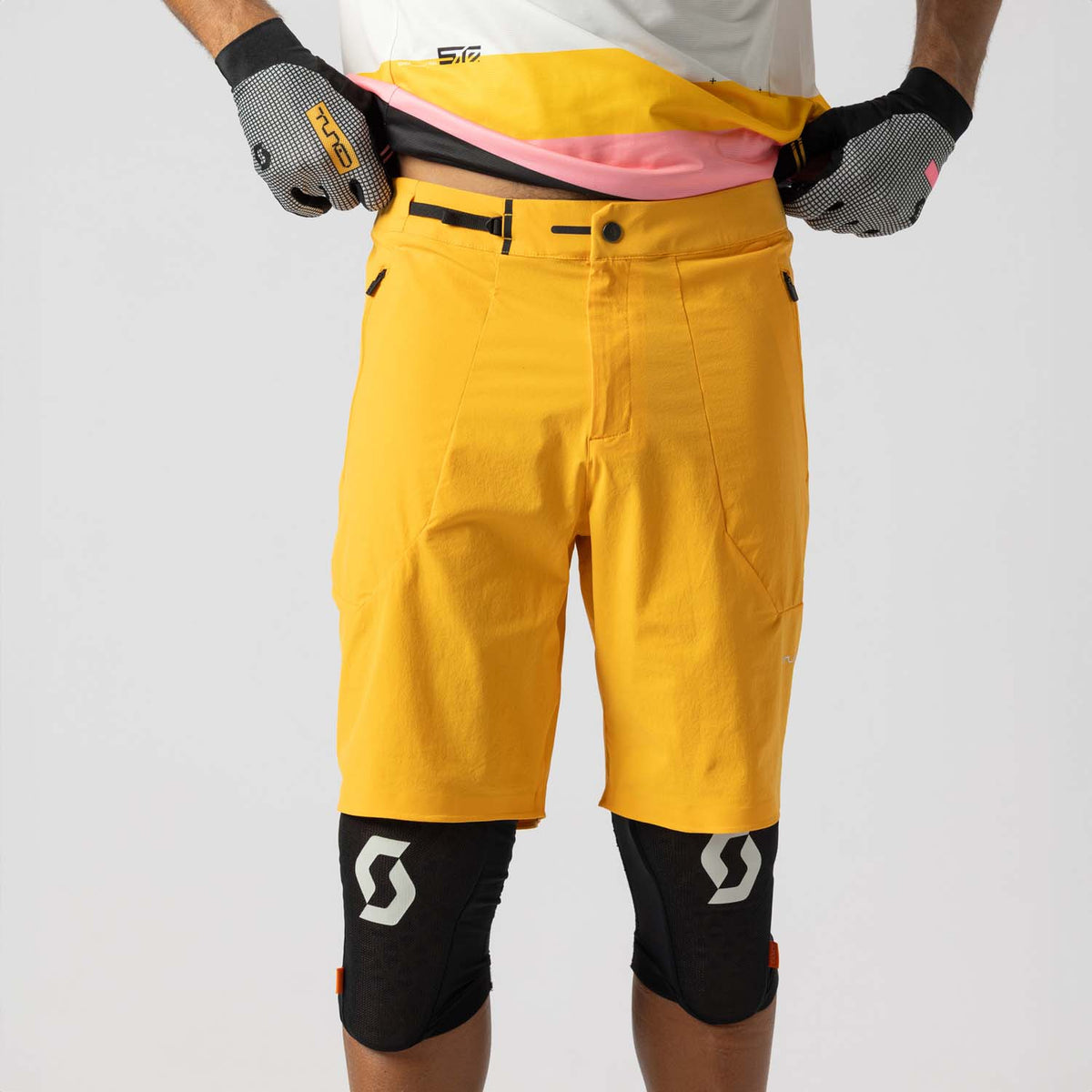 Pantalón Corto MTB Scott Tuned SL Hombre Gleam Orange #4