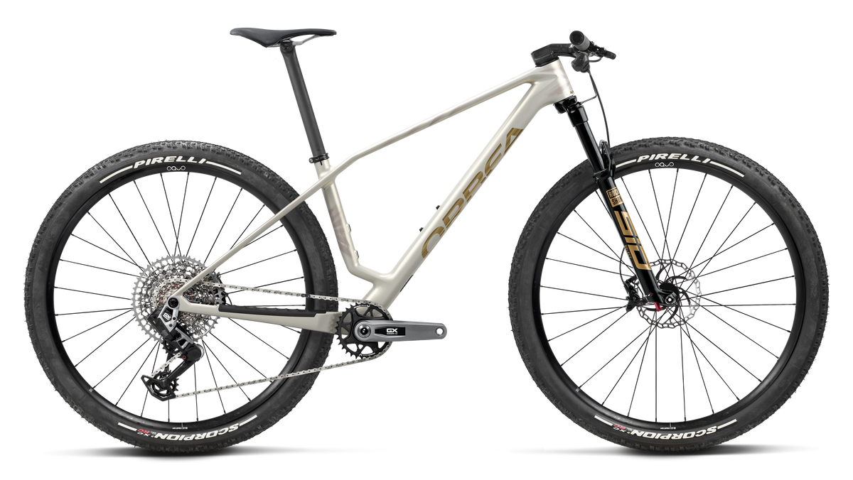 Bicicletas MTB XC Orbea Alma M-PRO 2027 Golden White/Titan Gold Matt